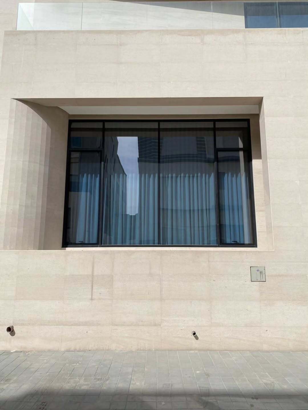 Thermal break aluminium windows installed on a UAE residential facade