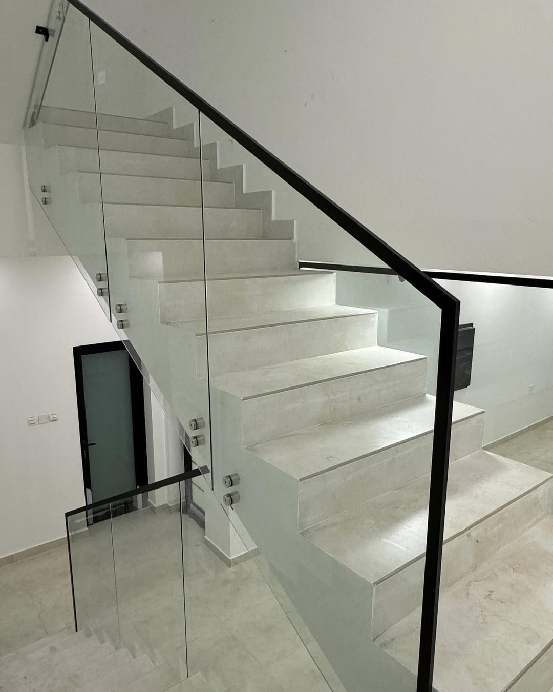 Aluminium straight stairs fabricated in Dubai
